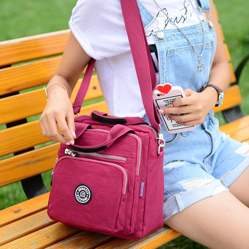 Zoe - Elegant Waterproof Crossbody Bag