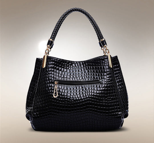 Louise - Stylish Legacy Leather Handbag