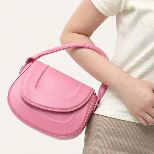 Charlotte - Statement Leather Saddle Bag