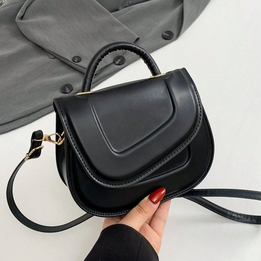 Charlotte - Statement Leather Saddle Bag
