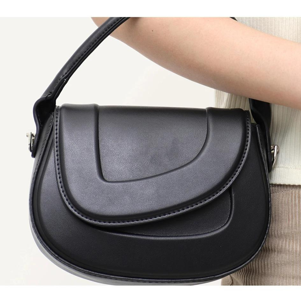 Charlotte - Statement Leather Saddle Bag