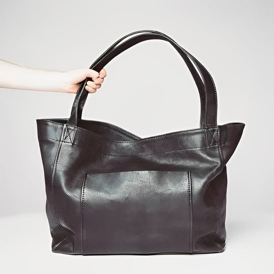 Beatrice - Imperial Charm Leather Shoulder Bag