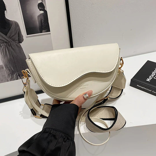 Eleanor - Minimalist Nova Leather Crossbody Bag