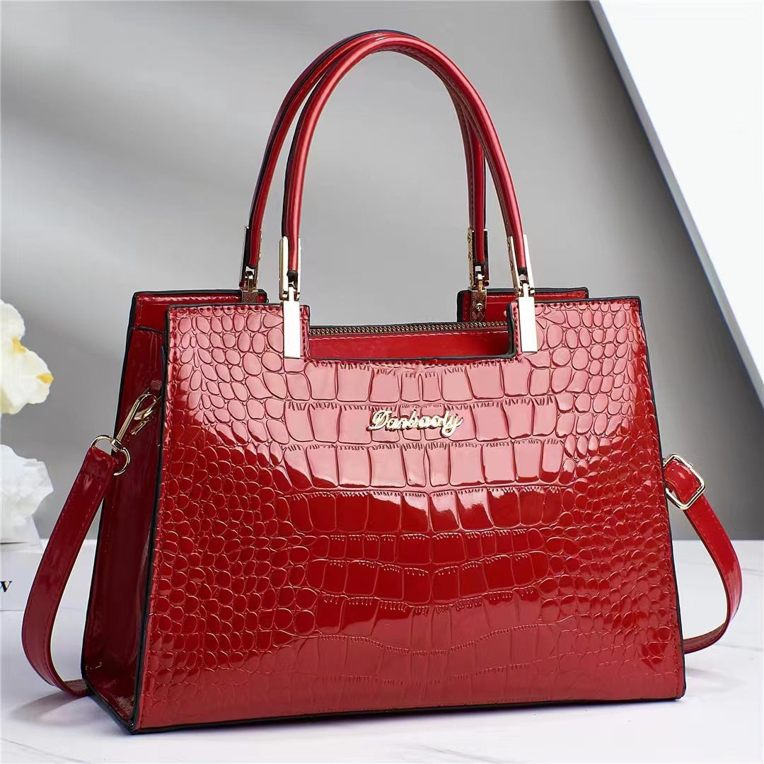 Brooklyn - Luxurious Aura Leather Handbag
