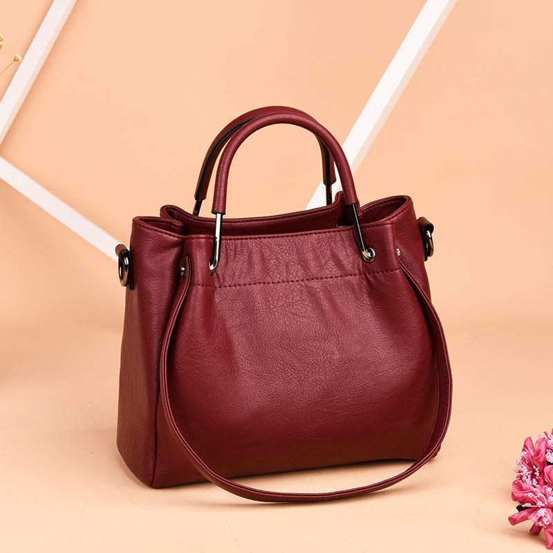 Peyton - Classic Leather Shoulder Bag