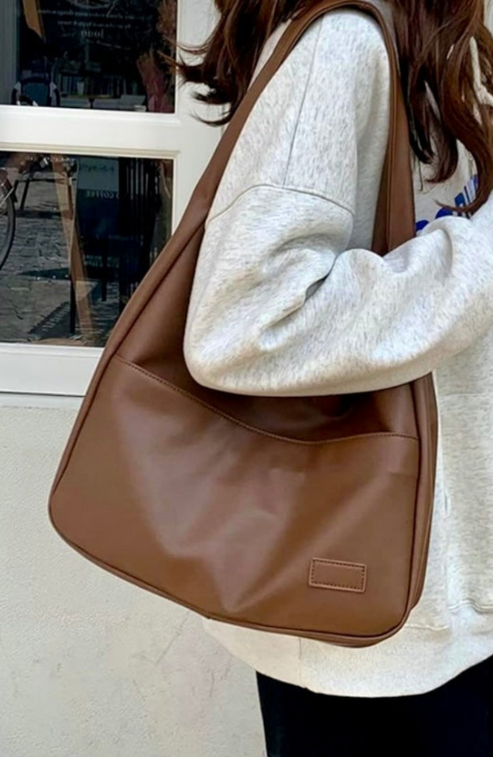 Lina - Luxurious Essential Hobo Bag