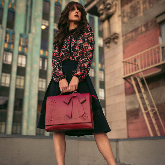 Esther - Elegant Modernist Leather Satchel