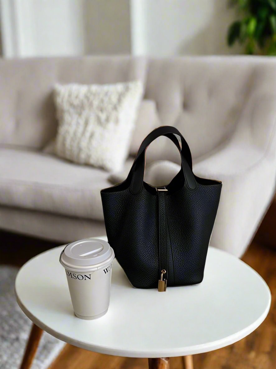 Gertrude - Everlasting Stylish Leather Bucket Bag