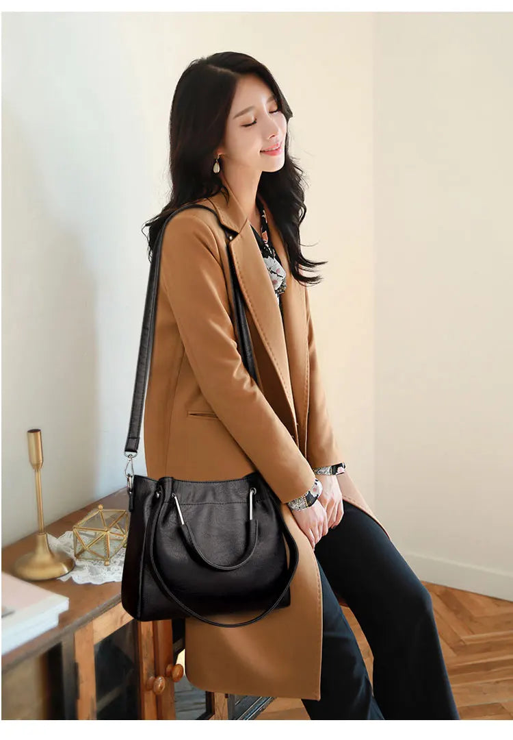 Peyton - Classic Leather Shoulder Bag