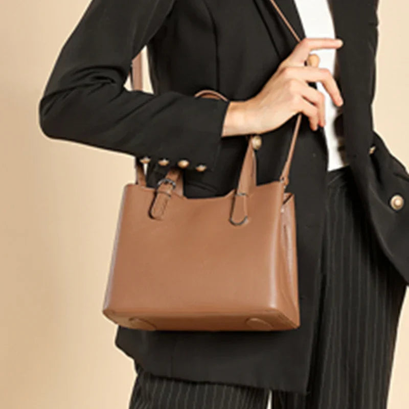 Aria - Elegant Leather Shoulder Bag