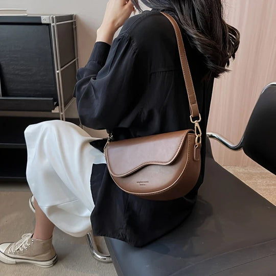 Eleanor - Minimalist Nova Leather Crossbody Bag