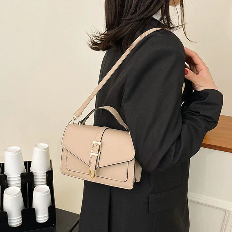 Zoe - Classic Leather Shoulder Bag