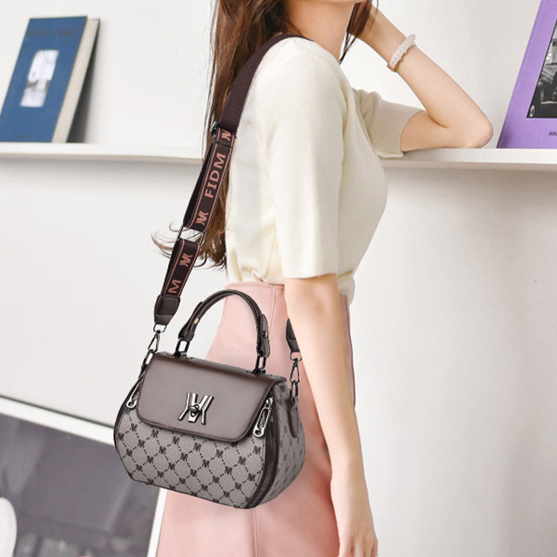 Victoria - Luxurious Charm Shoulder Bag
